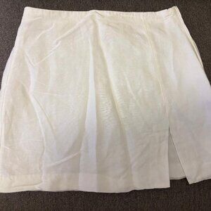 H&M White Linen Mini Skirt with Slit